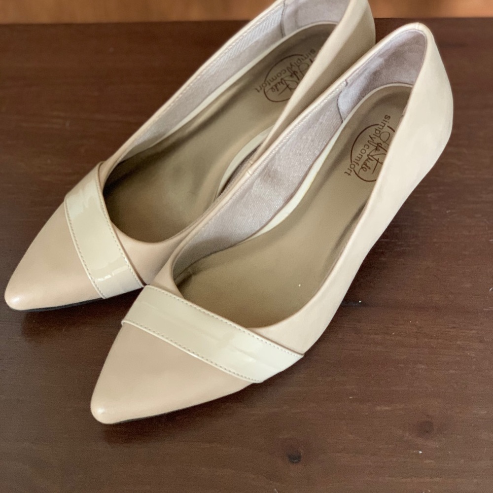 Life strides shoe size 9
